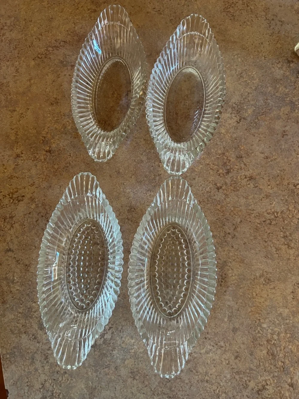 Vintage Jeanette Glass Oval (2) 2 unmarked Serving Dishes - Set of 4-